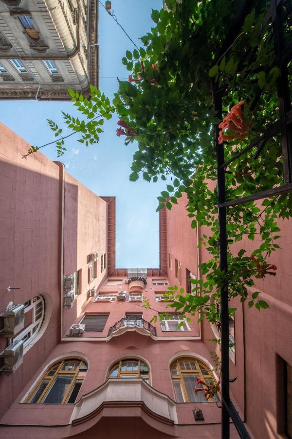 Central Studio Budapest Exterior foto