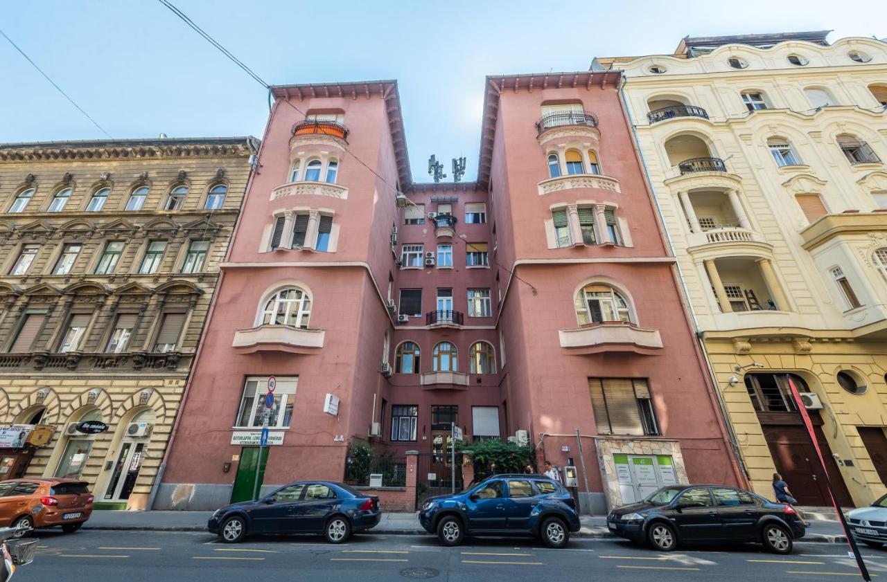 Central Studio Budapest Exterior foto