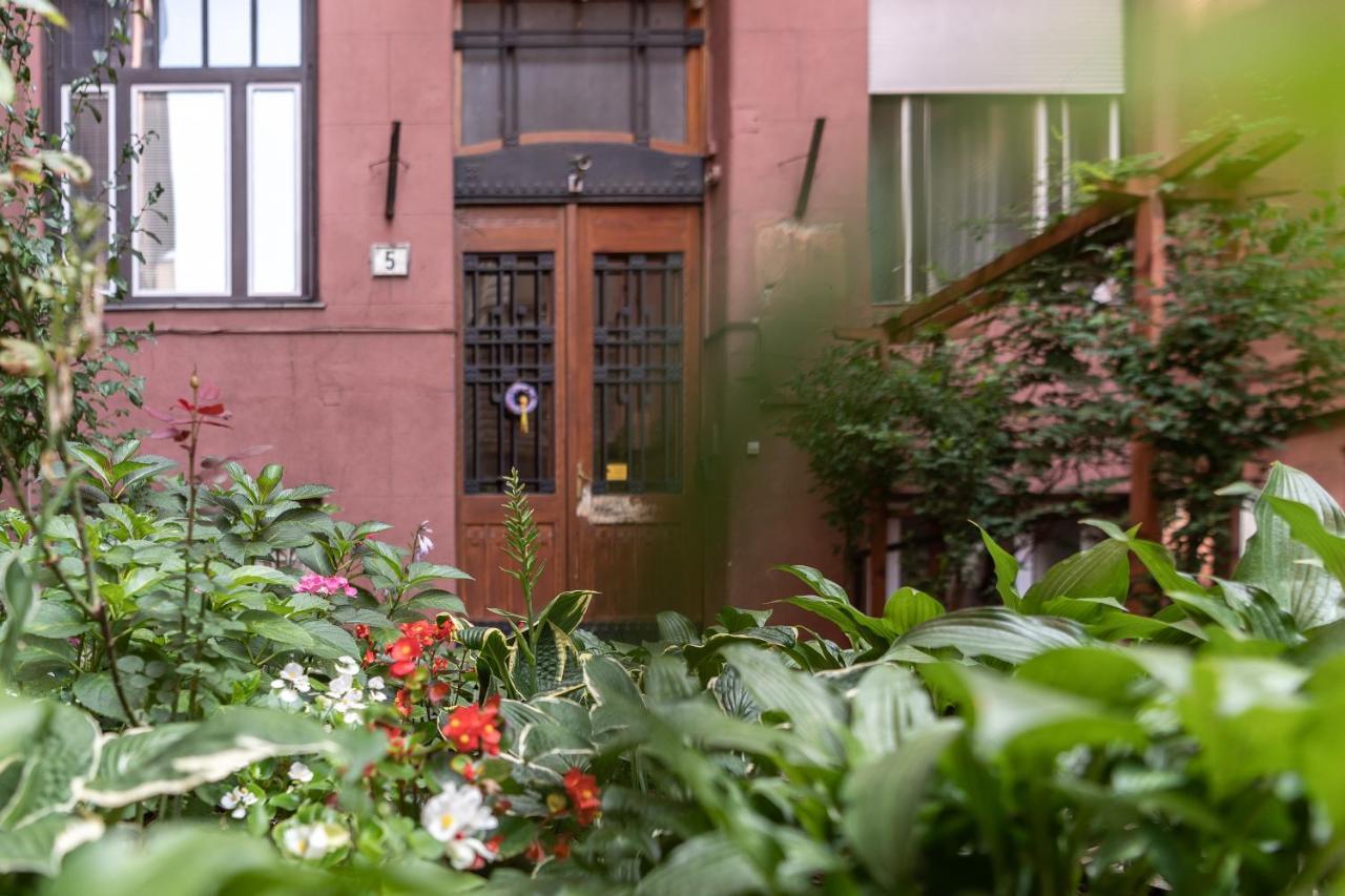 Central Studio Budapest Exterior foto